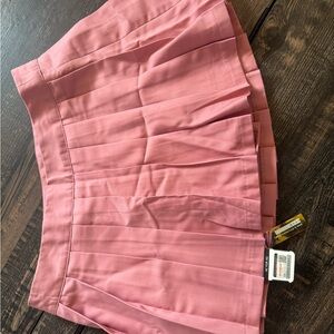 Elegant Pink Pleated Mini Skirt